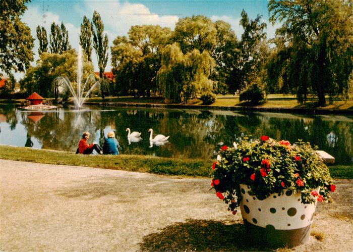 Hessisch-Lichtenau Partie am Schwanenteich