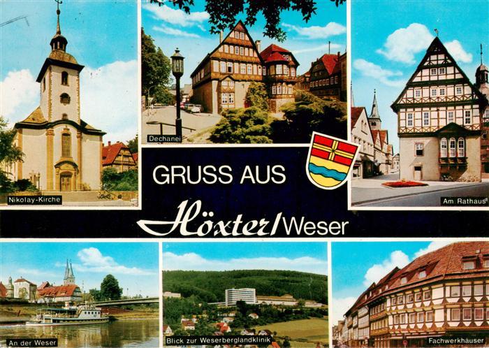 Hoexter Weser Kirche Dechanei Rathaus Partie an der Weser Fahrgastschiff Weserbe