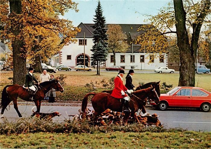 Neuhaus Solling Haus des Gastes Fuchsjagd Reiter