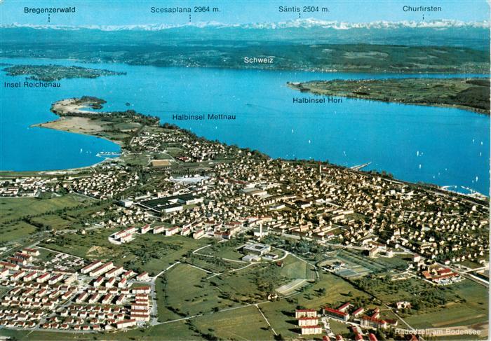 Radolfzell Bodensee Fliegeraufnahme mit Halbinsel Mettnau Insel Reichenau und Ha