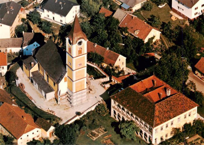 Ansfelden Oberoesterreich AT Pfarrkirche und Pfarrhof mit Geburtshaus Fliegerauf