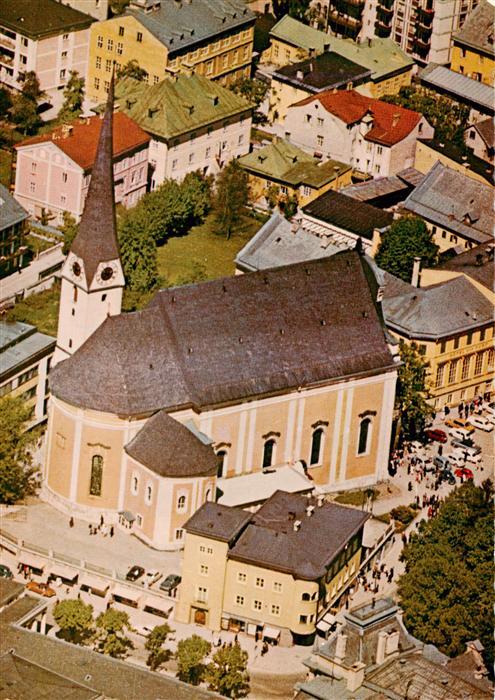 Bad Ischl Salzkammergut AT Fliegeraufnahme mit Stadtpfarrkirche