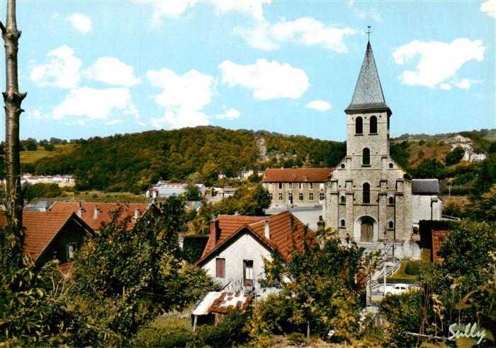 L Hopital-Ydes 15 Cantal Eglise l'Ecole