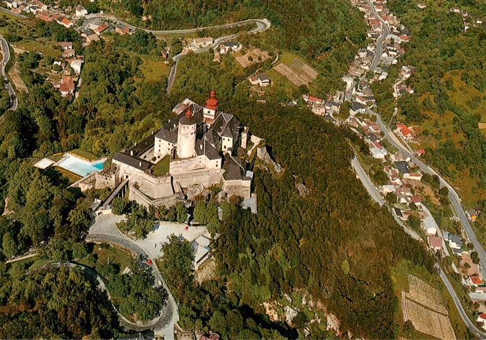 Forchtenstein Burgenland AT Fliegeraufnahme mit Schloss Forchtenstein und Gemein