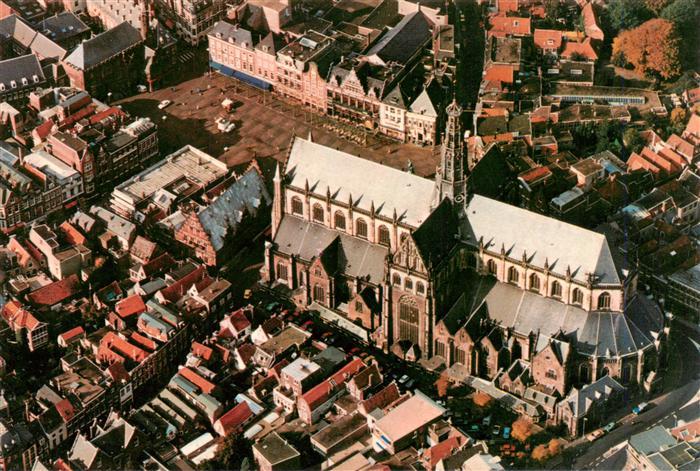 Haarlem NL Grote of St. Bavokerk op de Grote Markt