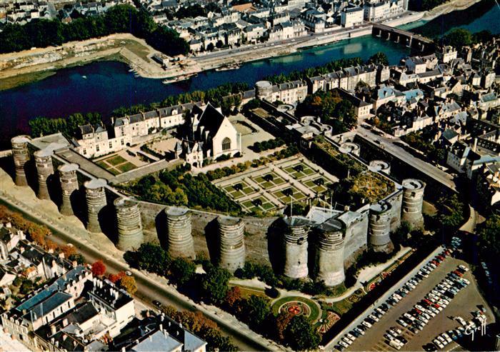 Angers 49 Le Chateau Vue aerienne