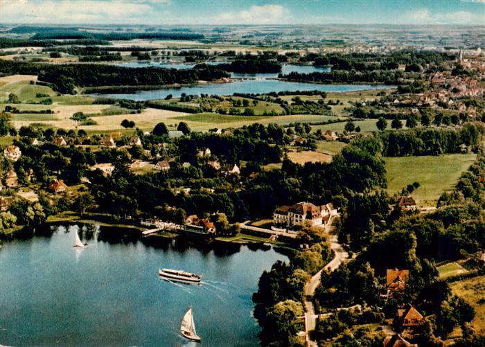 Eutin Schleswig-Holstein Fissauer Faehrhaus am Kellersee
