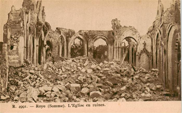 Roye  80 Somme Eglise en ruines