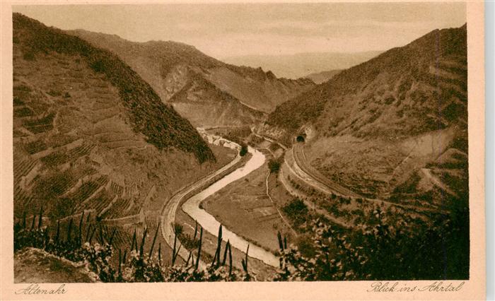 Altenahr Blick ins Ahrtal