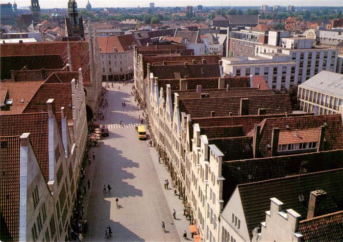 Muenster   Westfalen Patrizierhaeuser Prinzipalmarkt Rathaus