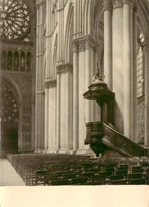 Reims 51 La Cathedrale Le Grand Portail et la Chaire