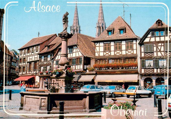 Obernai Alsace Oberehnheim Elsass 67 Marktplatz mit dem Odilienbrunnen