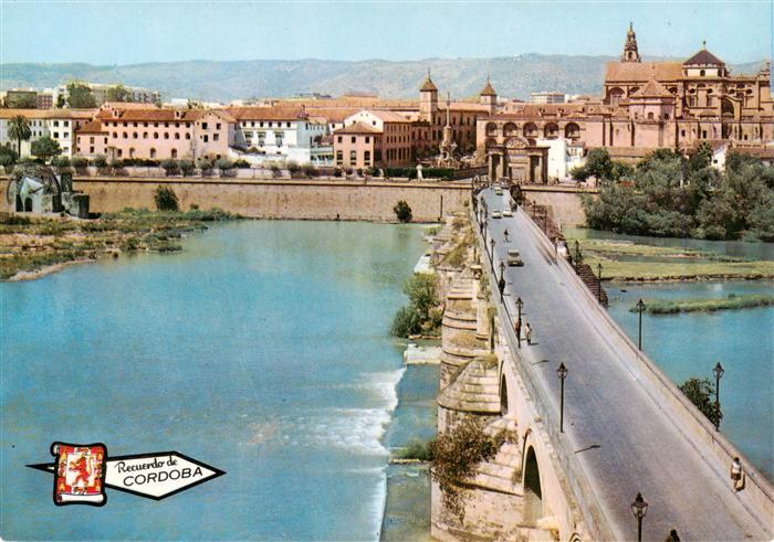 Cordoba Andalucia ES Puente Romano sobre el Guadalquivir