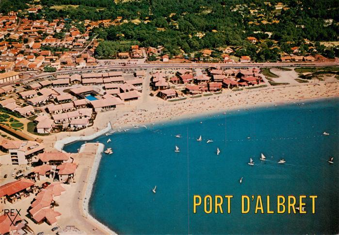 Port d Albret Vieux-Boucau-les-Bains 40 Landes Le lac et les résidences vue aéri