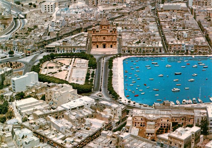 Malta  Insel Msida Creek with St. Joseph Parish Church Yacht Marina
