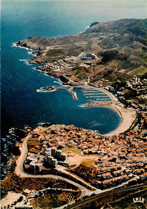 Banyuls-sur-Mer 66 Pyrenees-Orientales La plage et le port vus du ciel