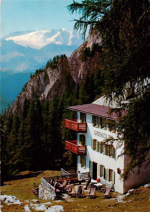 Alta-Badia Dolomiti IT Rifugio Gardenazza verso la Marmolada