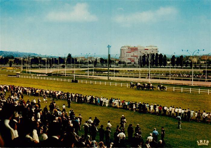 Vichy 03 Allier Station thermale de reputation mondiale L'hippodrome