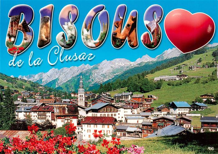 La Clusaz 74 Le Massif des Aravis Le centre de la station a la Chaine des Aravis