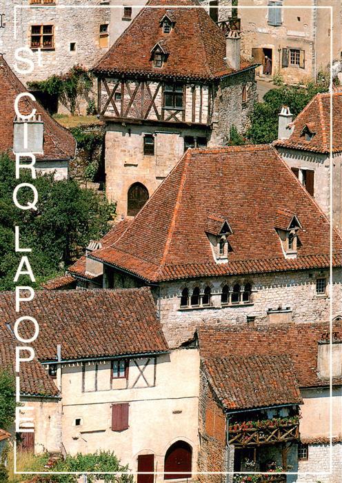 St-Cirq-Lapopie 46 Lot Premier village de France entierement classe monument his