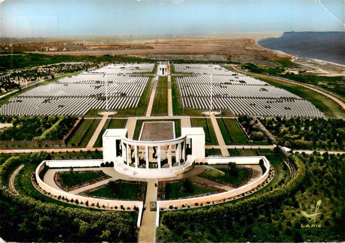 Omaha Beach  Ste-Honorine-des-Pertes 14 Calvados Cimetiere americain Vue aerienn