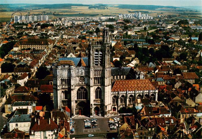 Sens 89 Yonne Cathédrale Sainte-Etienne Palais Synodal vue aérienne