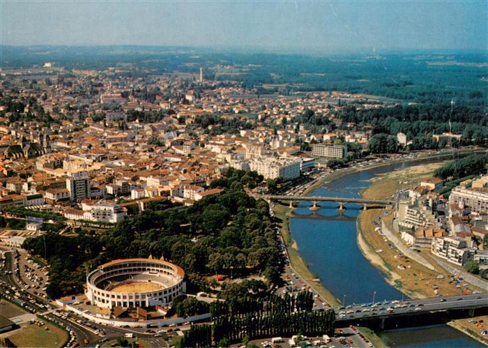 Dax 40 Landes Vue panoramique Ville Thermale Arènes et l'Adour vue aérienne