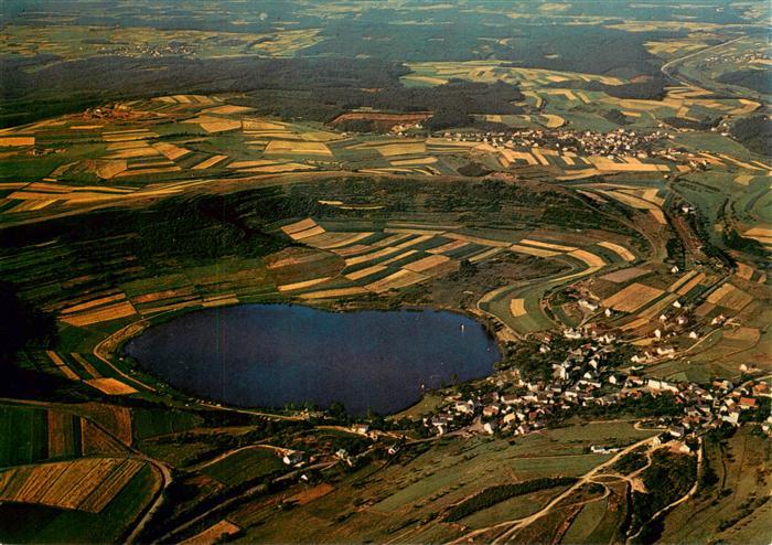 Schalkenmehren am Schalkenmehrener Maar