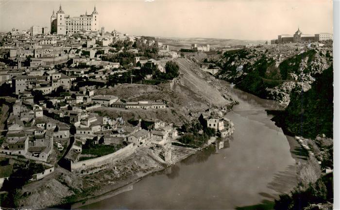 Toledo Castilla-La Mancha ES Vista parcial y rio Tajo