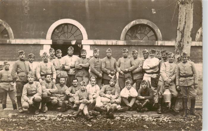 Militaria France sonstiges Soldaten Gruppen Foto