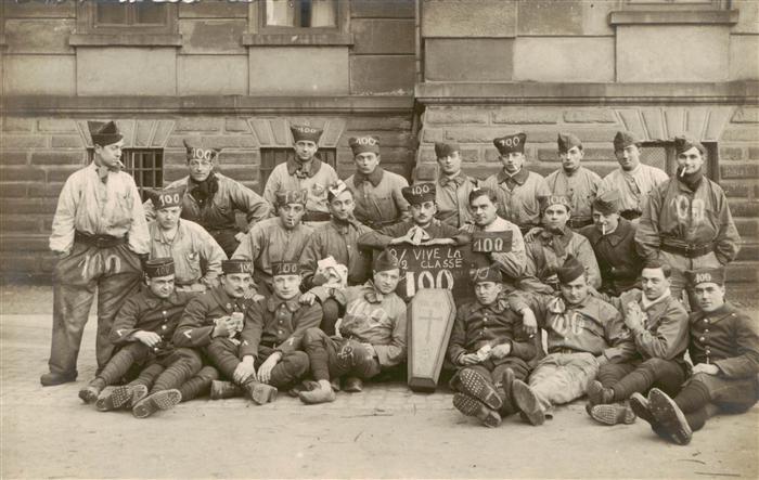 Militaria France sonstiges Soldaten Gruppenfoto