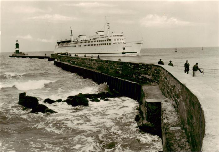 Faehre Ferry Bac Traghetto-- Rostock Warnemuende