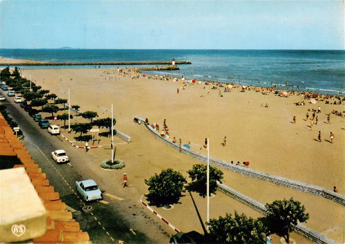 Valras-Plage 34 La plage et l'embouchure de l'Orb avec le phare
