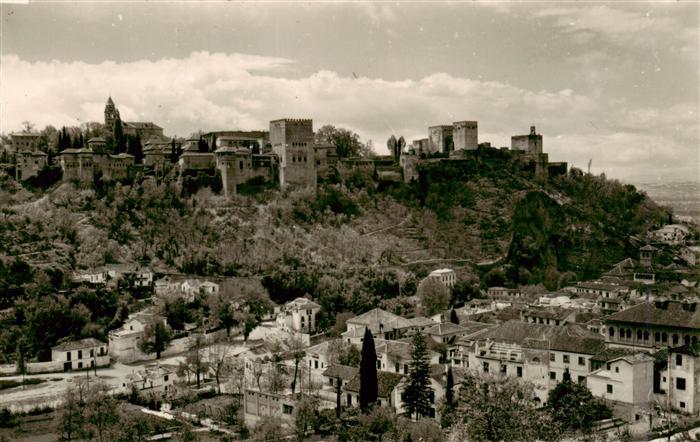 Granada Andalucia ES La Alhambra desde San Nicolas