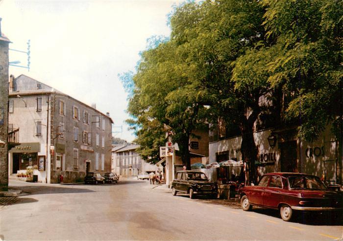 La Salvetat-sur-Agout 34 Herault Route de Lacaune et l’Hotel Cros