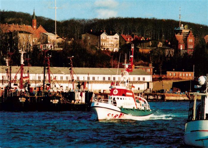 Sassnitz Ostseebad Ruegen Seenotkreuzer G. Kuchenbecker Hafen