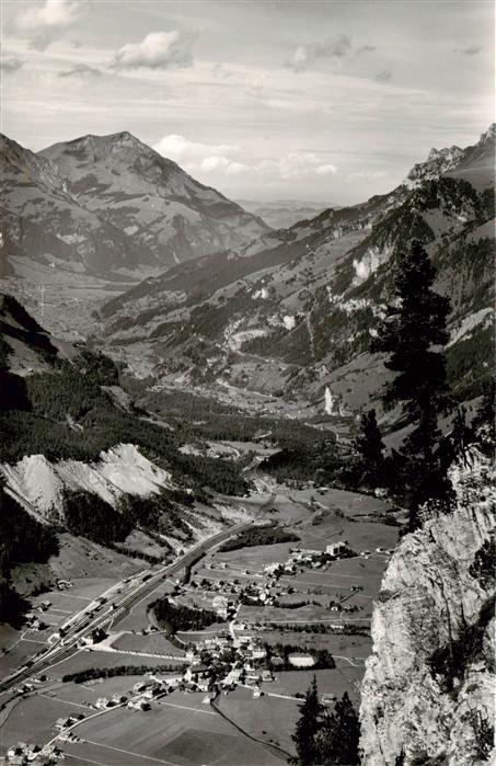 Kandersteg BE Blick auf Kandertal und Niesenkette