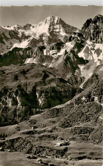 Muerren BE Alp Spielboden mit Breithorn