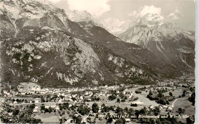 Erstfeld UR mit Rinderstock und Windgaelle Glarner Alpen
