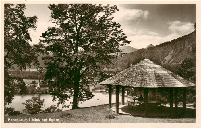 Egern Tegernsee Rottach-Egern Paraplui mit Blick auf den Ort