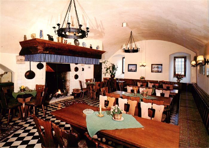 Luedinghausen Burg Vischering Café Restaurant Kaminzimmer