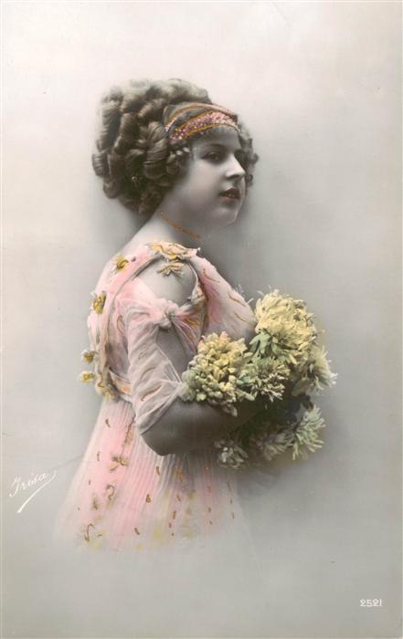 Foto Irisa Nr. 2521 Frau Blumen