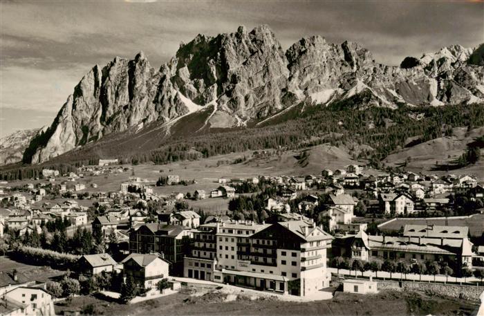 Cortina d Ampezzo IT Panorama Pomagagnon Dolomiten