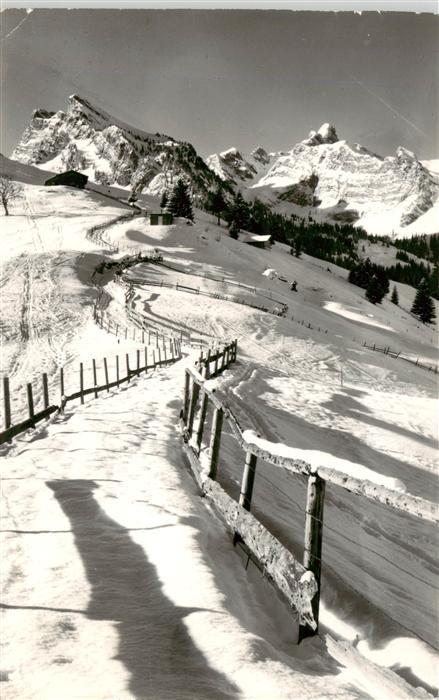 Schwenden Weg zum Grimmipass Rothorn und Spillgerte