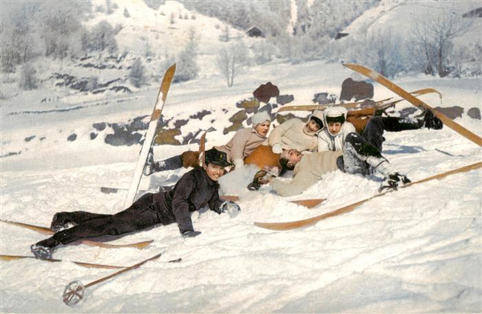 Skisport Skiing Ski-- Gefaehrlicher Sturz
