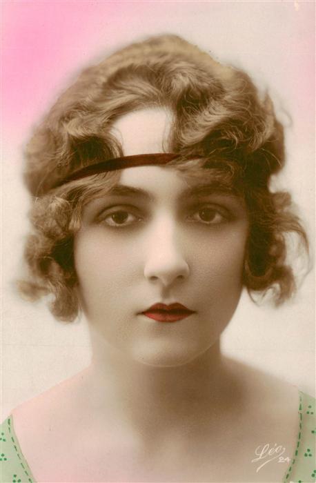 Foto LEO Nr. 24 Frau