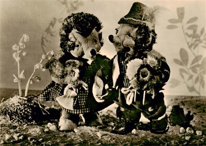 Puppen Dolls Poupees Munecas Spielzeug Igel Blumen