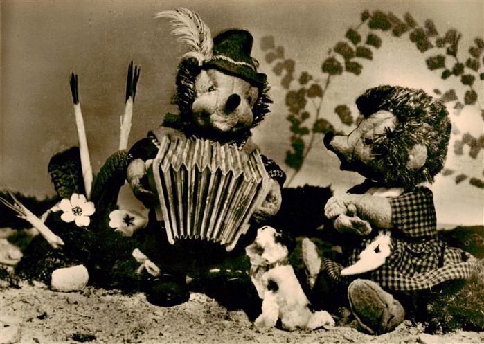 Puppen Dolls Poupees Munecas Spielzeug Igel Akkordeon