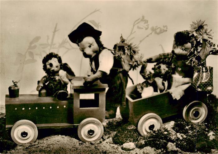 Puppen Dolls Poupees Munecas Spielzeug Igeln Zug