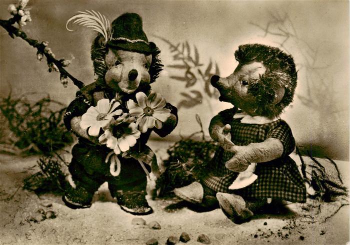 Puppen Dolls Poupees Munecas Spielzeug Igel Blumen